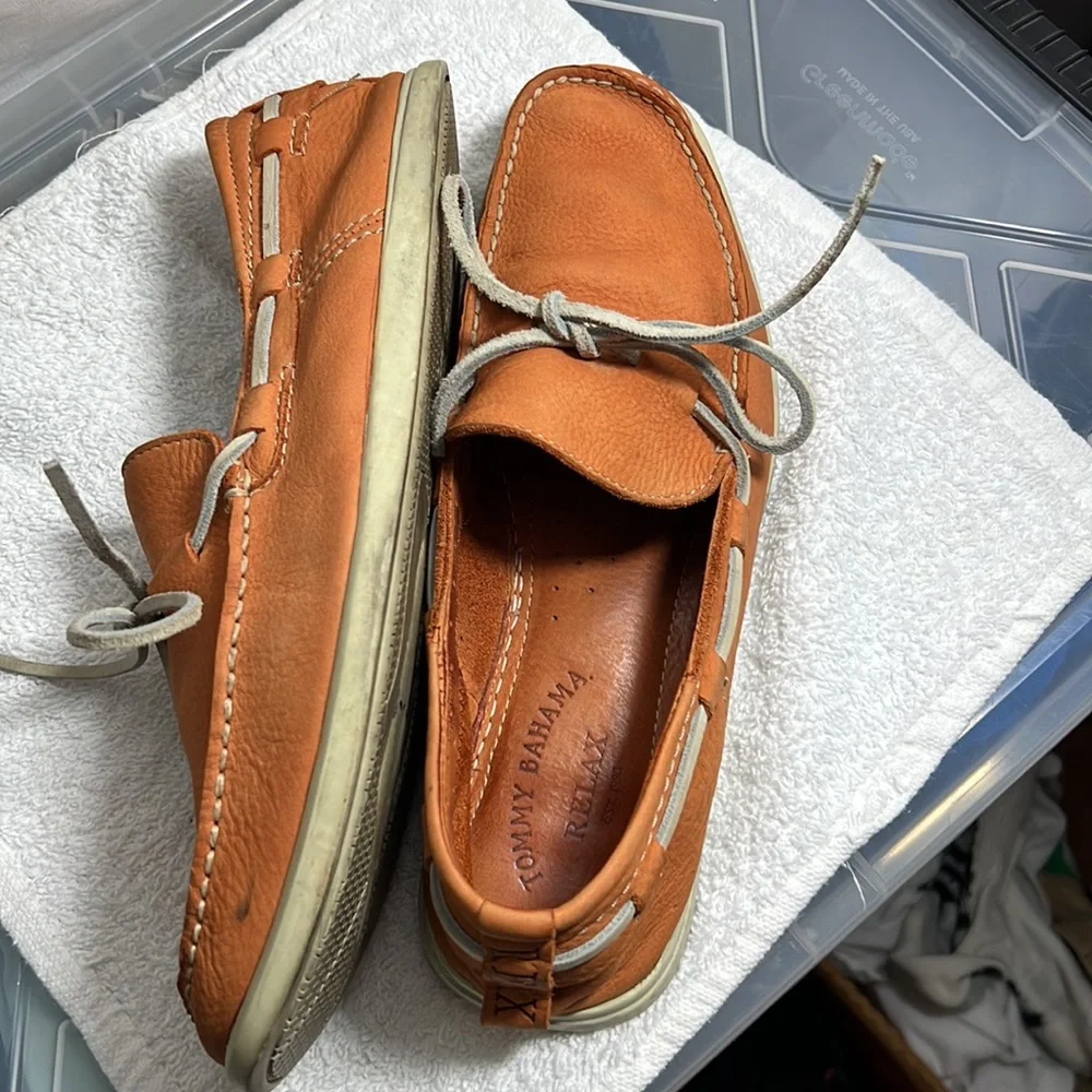 Tommy Bahama Orange Boat Shoes with Moccasin Toe - Picture 7 of 11